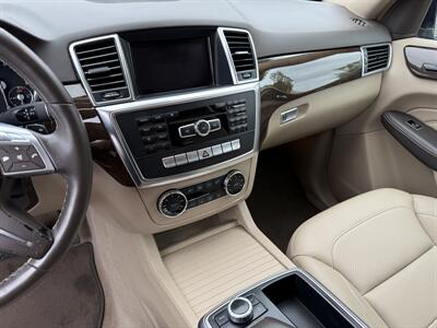 2013 Mercedes-Benz ML 350   - Photo 19 - Reseda, CA 91335