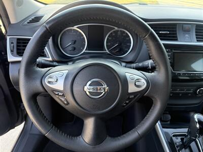 2017 Nissan Sentra SR   - Photo 13 - Reseda, CA 91335