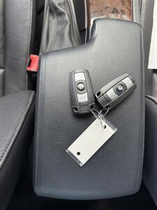 2010 BMW 328i xDrive   - Photo 28 - Reseda, CA 91335