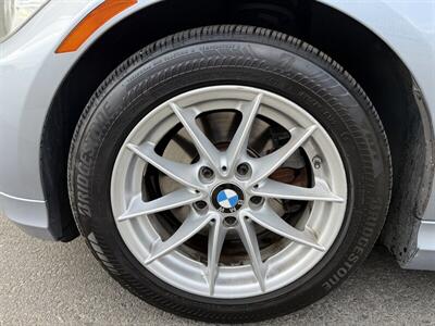 2010 BMW 328i xDrive   - Photo 33 - Reseda, CA 91335