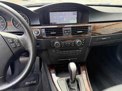 2010 BMW 328i xDrive   - Photo 18 - Reseda, CA 91335