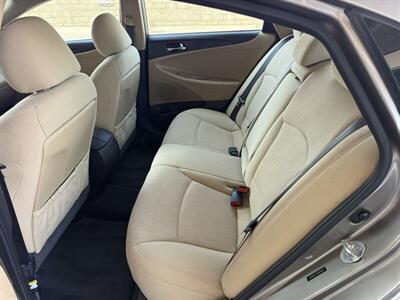 2014 Hyundai Sonata GLS   - Photo 19 - Reseda, CA 91335