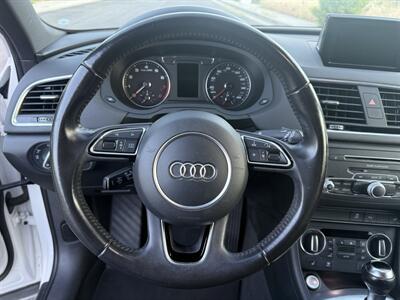 2016 Audi Q3 2.0T Premium Plus   - Photo 14 - Reseda, CA 91335
