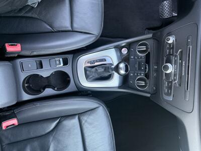 2016 Audi Q3 2.0T Premium Plus   - Photo 17 - Reseda, CA 91335