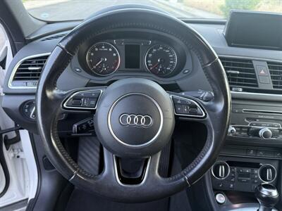 2016 Audi Q3 2.0T Premium Plus   - Photo 14 - Reseda, CA 91335