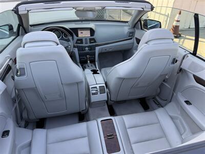 2011 Mercedes-Benz E 350   - Photo 25 - Reseda, CA 91335