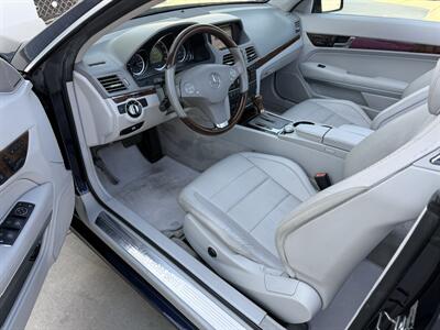 2011 Mercedes-Benz E 350   - Photo 19 - Reseda, CA 91335