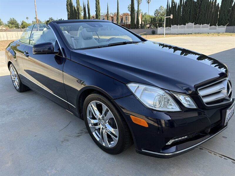 2011 Mercedes-Benz E 350   - Photo 1 - Reseda, CA 91335