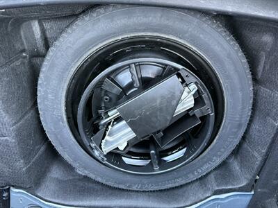 2011 Mercedes-Benz E 350   - Photo 36 - Reseda, CA 91335