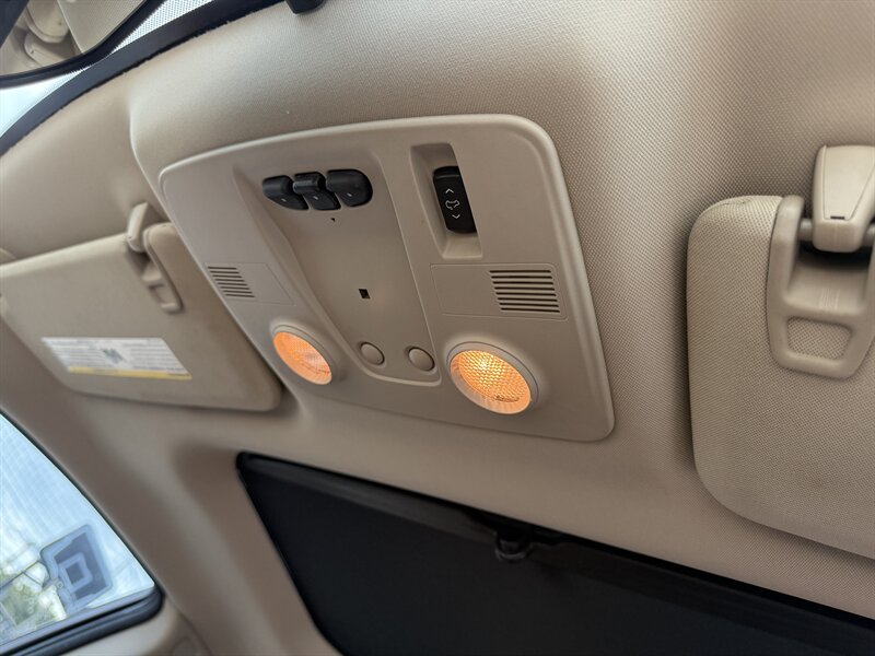 2016 Buick Enclave Premium photo 26