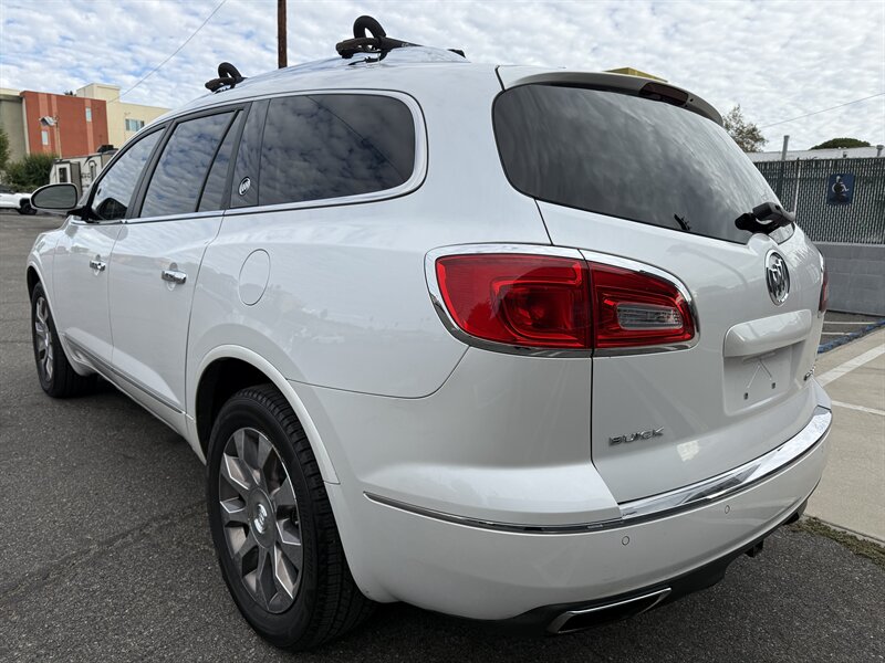2016 Buick Enclave Premium photo 4