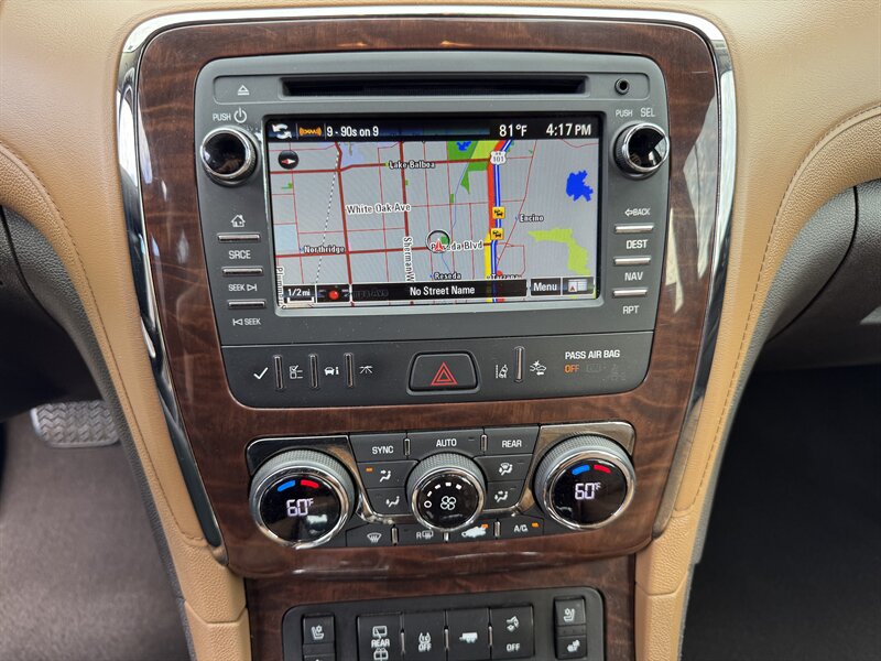 2016 Buick Enclave Premium photo 15