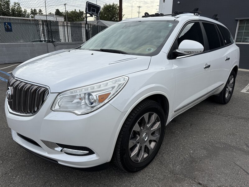 2016 Buick Enclave Premium photo 2