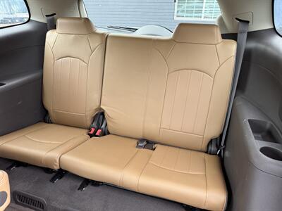 2016 Buick Enclave Premium   - Photo 28 - Reseda, CA 91335