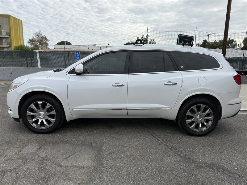 2016 Buick Enclave Premium photo 3