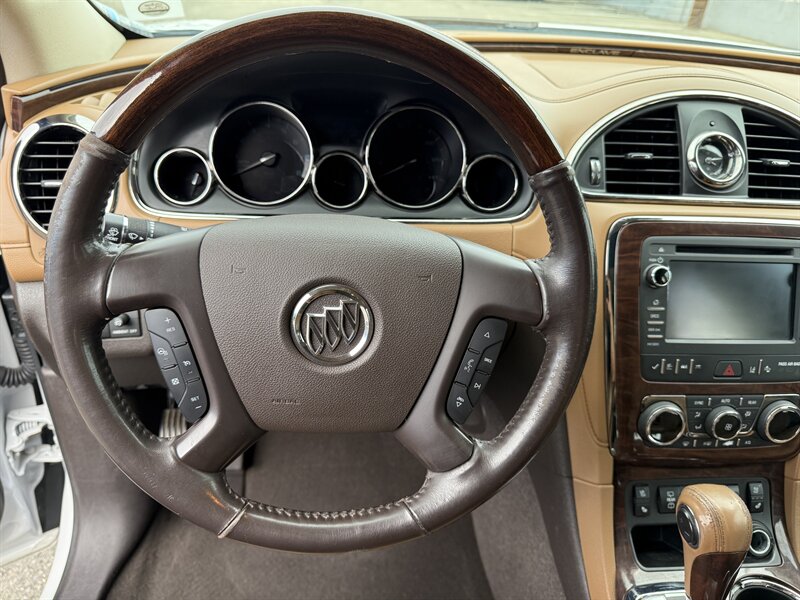 2016 Buick Enclave Premium photo 14