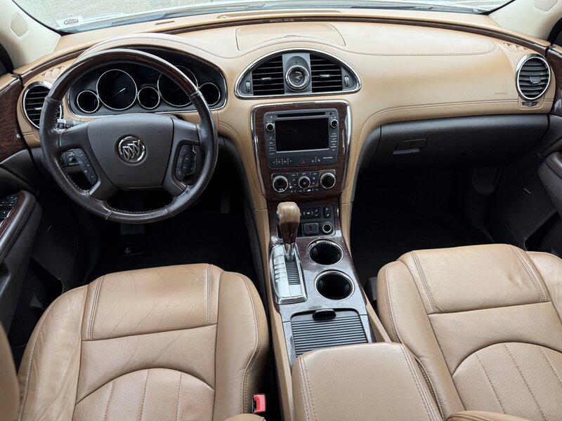 2016 Buick Enclave Premium photo 9