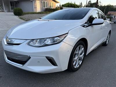 2017 Chevrolet Volt Premier   - Photo 3 - Reseda, CA 91335