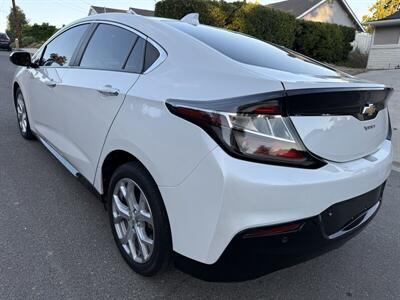 2017 Chevrolet Volt Premier   - Photo 5 - Reseda, CA 91335