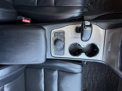 2014 Jeep Grand Cherokee Limited 4x4   - Photo 23 - Reseda, CA 91335