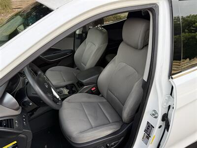 2016 Hyundai Santa Fe 2.4L   - Photo 26 - Reseda, CA 91335