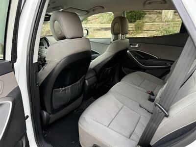 2016 Hyundai Santa Fe 2.4L   - Photo 19 - Reseda, CA 91335