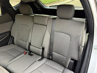 2016 Hyundai Santa Fe 2.4L   - Photo 20 - Reseda, CA 91335