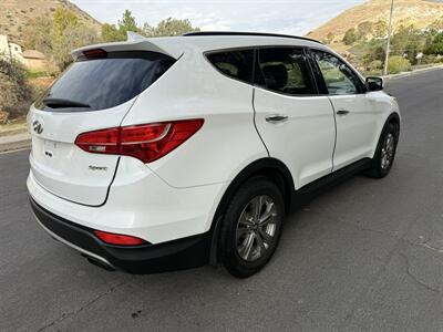 2016 Hyundai Santa Fe 2.4L   - Photo 10 - Reseda, CA 91335