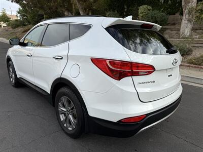 2016 Hyundai Santa Fe 2.4L   - Photo 9 - Reseda, CA 91335