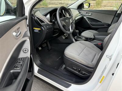 2016 Hyundai Santa Fe 2.4L   - Photo 23 - Reseda, CA 91335