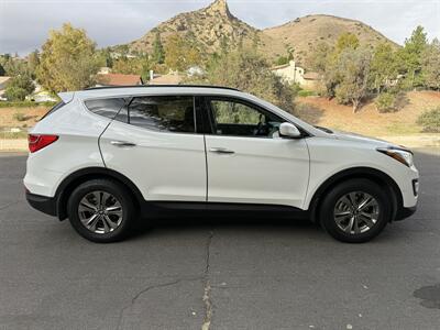2016 Hyundai Santa Fe 2.4L   - Photo 12 - Reseda, CA 91335