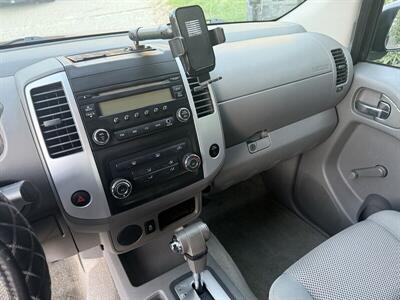 2015 Nissan Frontier SV   - Photo 20 - Reseda, CA 91335