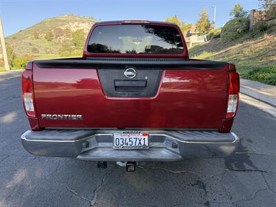 2015 Nissan Frontier S   - Photo 6 - Reseda, CA 91335