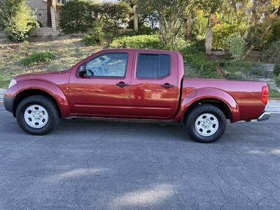 2015 Nissan Frontier SV   - Photo 4 - Reseda, CA 91335