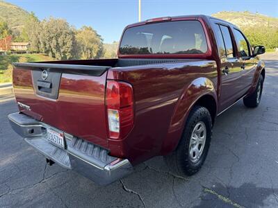 2015 Nissan Frontier SV   - Photo 7 - Reseda, CA 91335