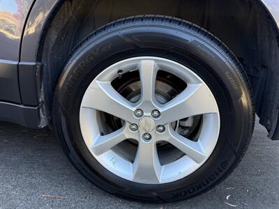 2014 Subaru Outback 2.5i   - Photo 26 - Reseda, CA 91335