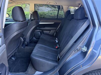2014 Subaru Outback 2.5i   - Photo 20 - Reseda, CA 91335