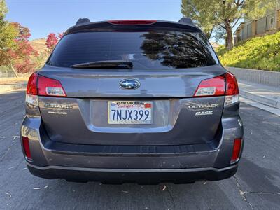 2014 Subaru Outback 2.5i   - Photo 6 - Reseda, CA 91335