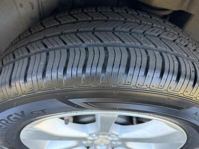 2014 Subaru Outback 2.5i   - Photo 25 - Reseda, CA 91335