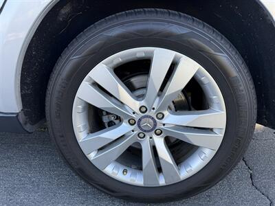 2012 Mercedes-Benz GL 350 BlueTEC   - Photo 30 - Reseda, CA 91335