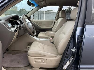 2005 Toyota Highlander   - Photo 11 - Reseda, CA 91335