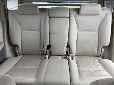 2005 Toyota Highlander   - Photo 22 - Reseda, CA 91335