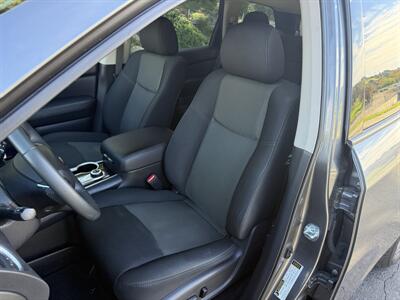 2018 Nissan Pathfinder SV   - Photo 10 - Reseda, CA 91335