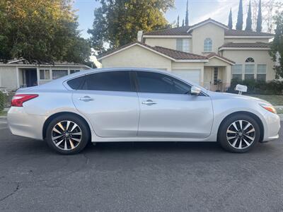 2017 Nissan Altima 2.5  SL - Photo 8 - Reseda, CA 91335