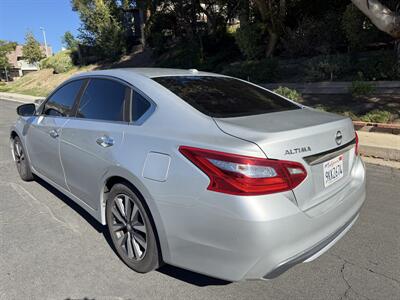 2017 Nissan Altima 2.5  SL - Photo 5 - Reseda, CA 91335