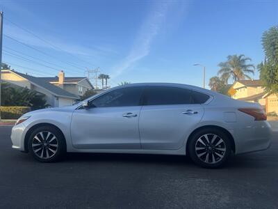 2017 Nissan Altima 2.5  SL - Photo 4 - Reseda, CA 91335
