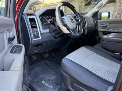 2010 Dodge Ram 1500 SLT   - Photo 14 - Reseda, CA 91335