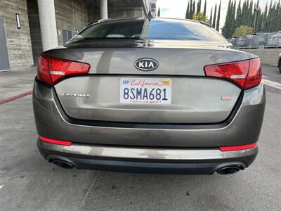 2011 Kia Optima LX   - Photo 5 - Reseda, CA 91335