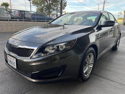 2011 Kia Optima LX   - Photo 3 - Reseda, CA 91335