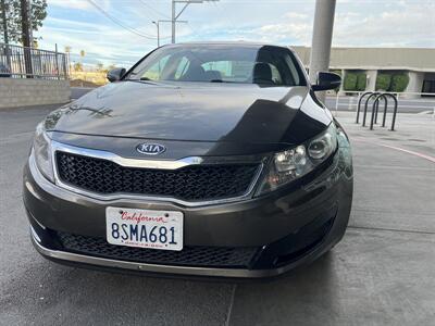 2011 Kia Optima LX   - Photo 2 - Reseda, CA 91335